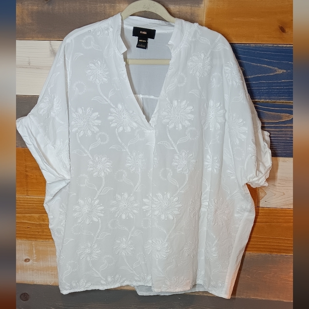 Rain Bohemian Top White L Embroidered